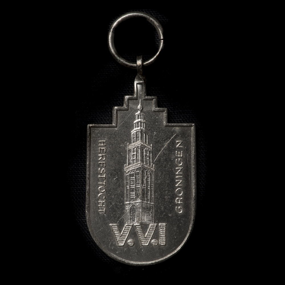 Medaille V. V. I. herfsttocht ca. 1960