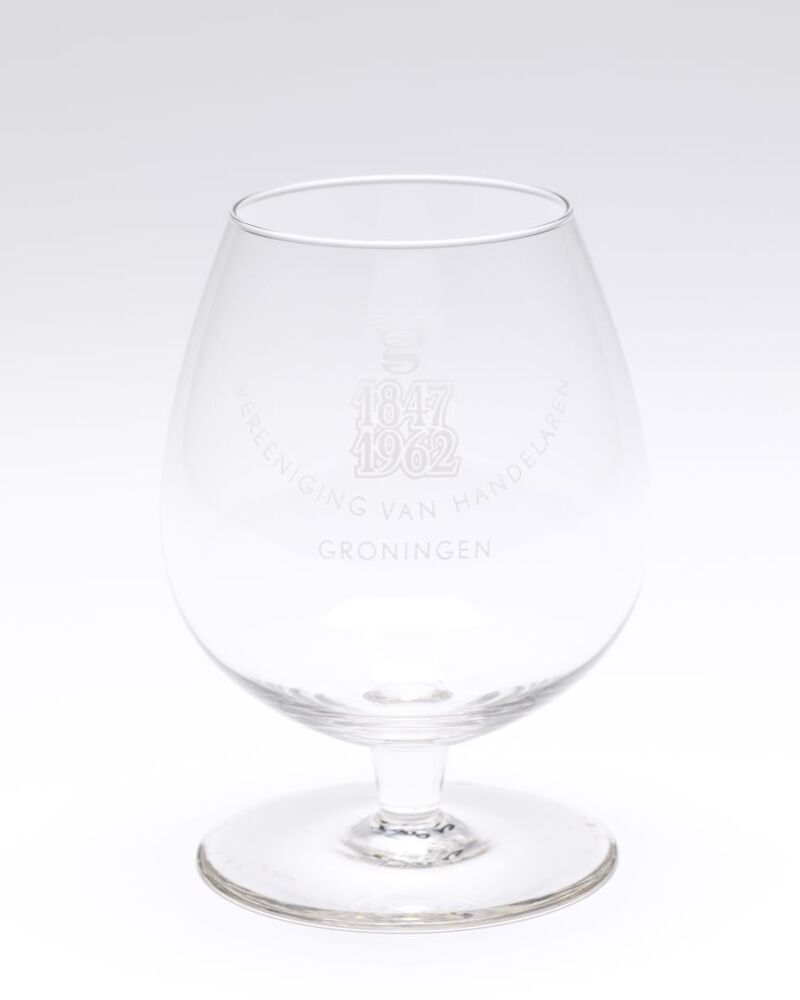 Cognacglas "Vereeniging van Handelaren Groningen