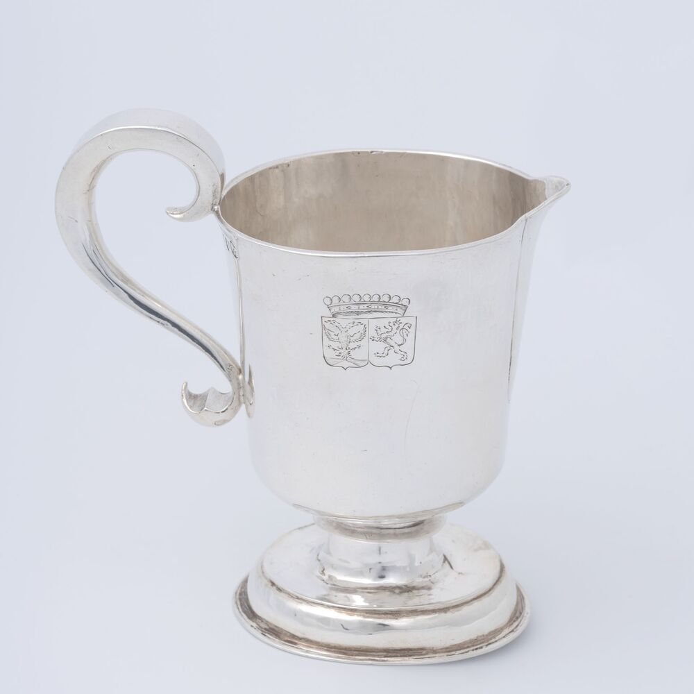 Lampetkan met Friese familiewapens Van Jeltinga en Van Aysma