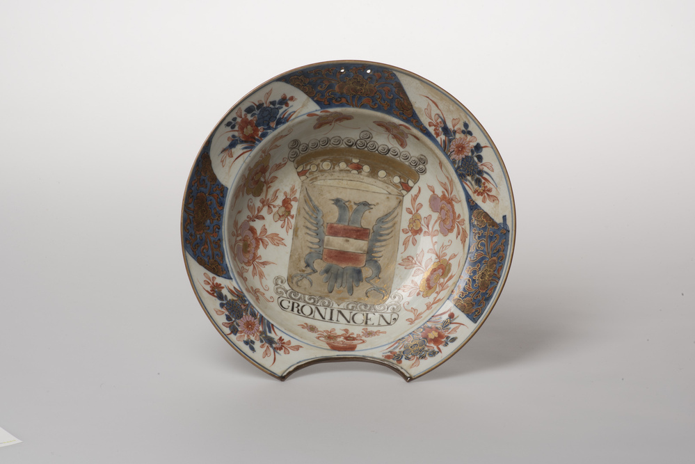 Scheerbekken met wapen stad Groningen