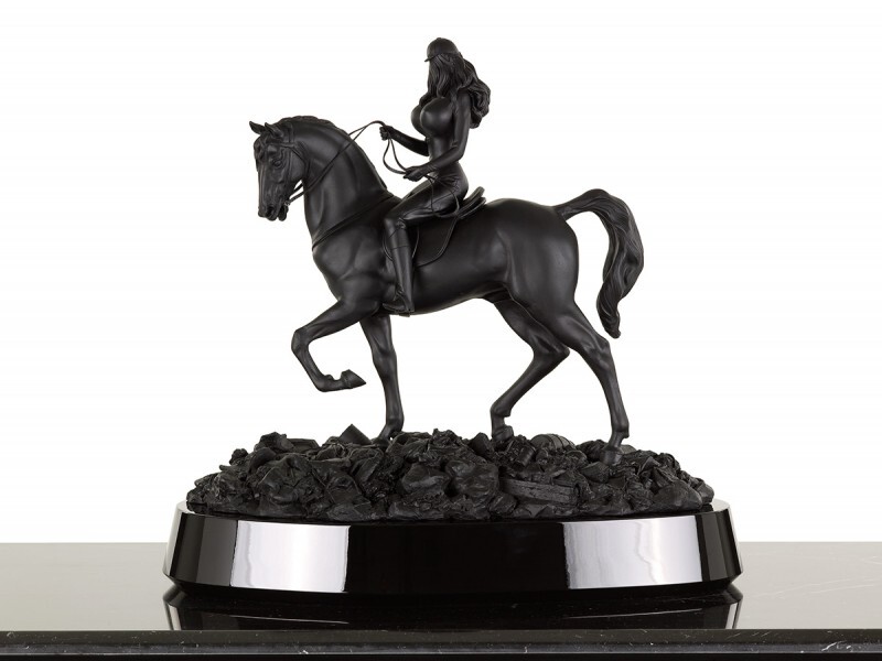 American Château: Holly