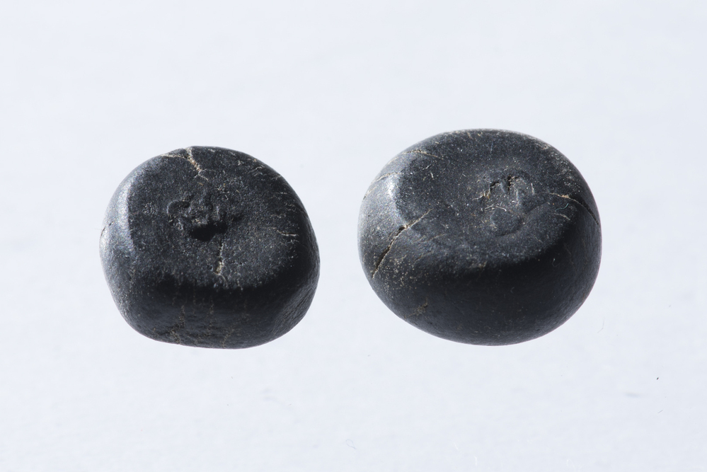 Groninger zilver-of tinmerken, theepot Offerhaus