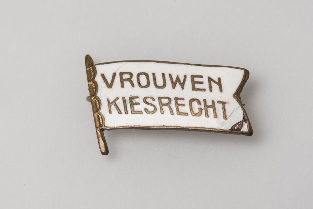 Speldje 'Vrouwenkiesrecht'