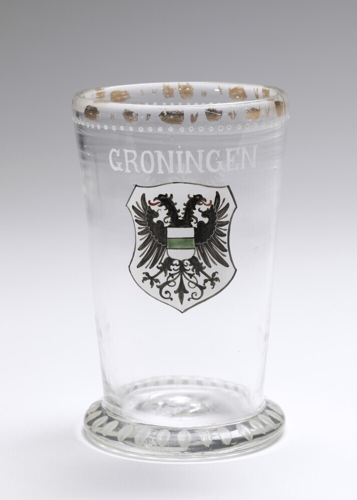 Glas met het wapen van de stad Groningen