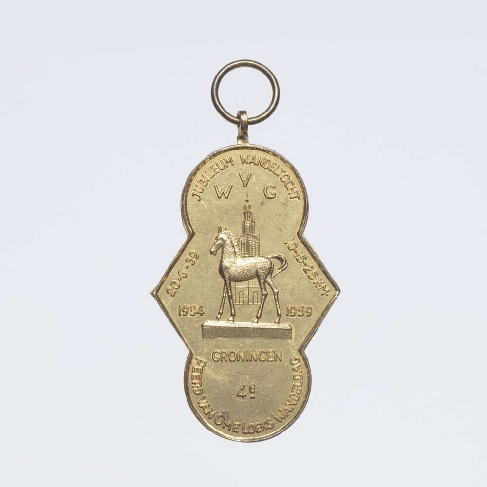 Sportmedaille 4E Peerd van Ome Loeks wandeldag 1934-1959