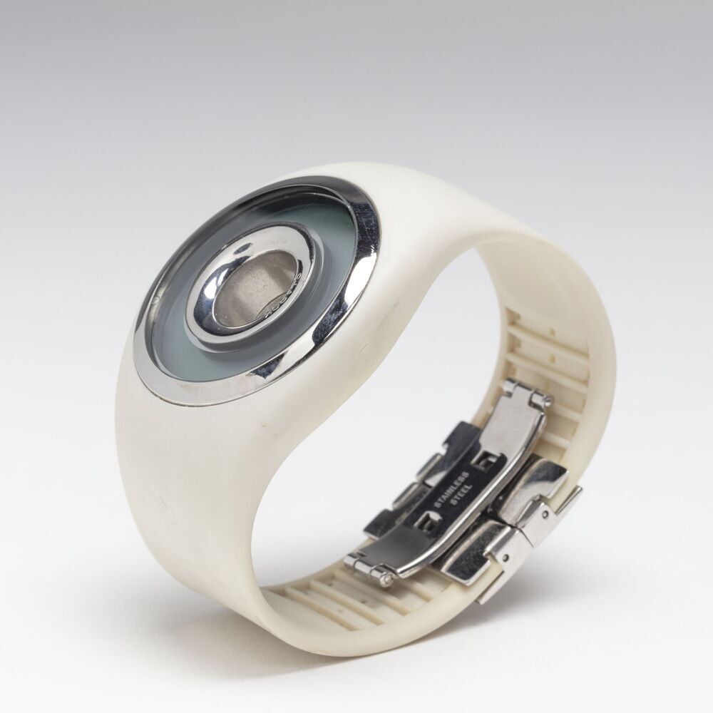 Fossil PH-1084, uit de Fossil watch collection 2010