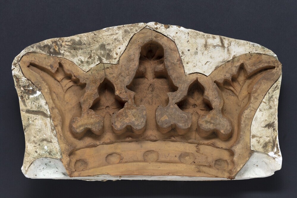 Gietmallen gevelversiering wapen Niemeijer