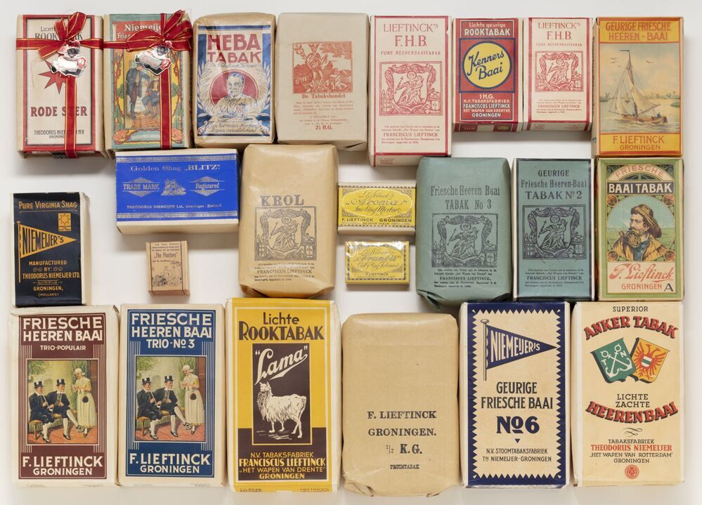 Diverse tabaksverpakkingen, afkomstig van Niemeijer N.V.