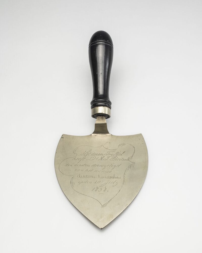 Troffel Eerste steenlegging Groene Weeshuis