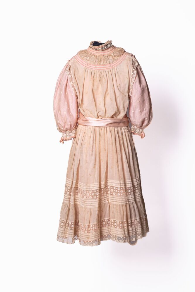 Japon lichtroze met wit kant