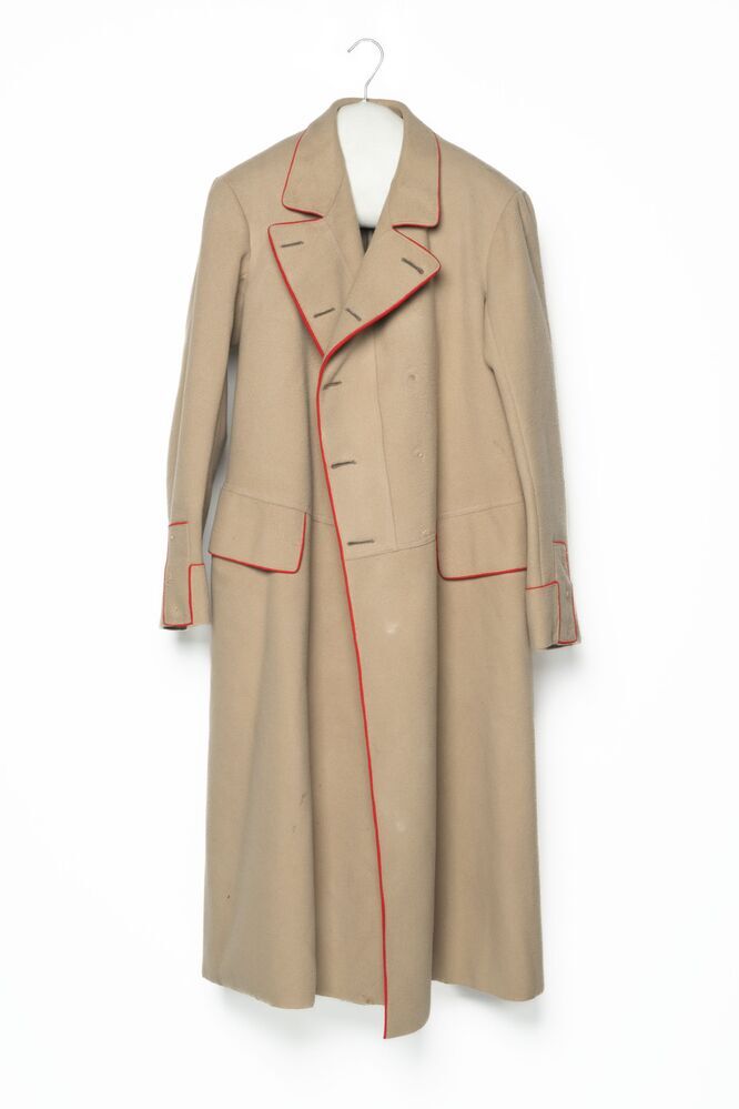 Beige lange uniformjas