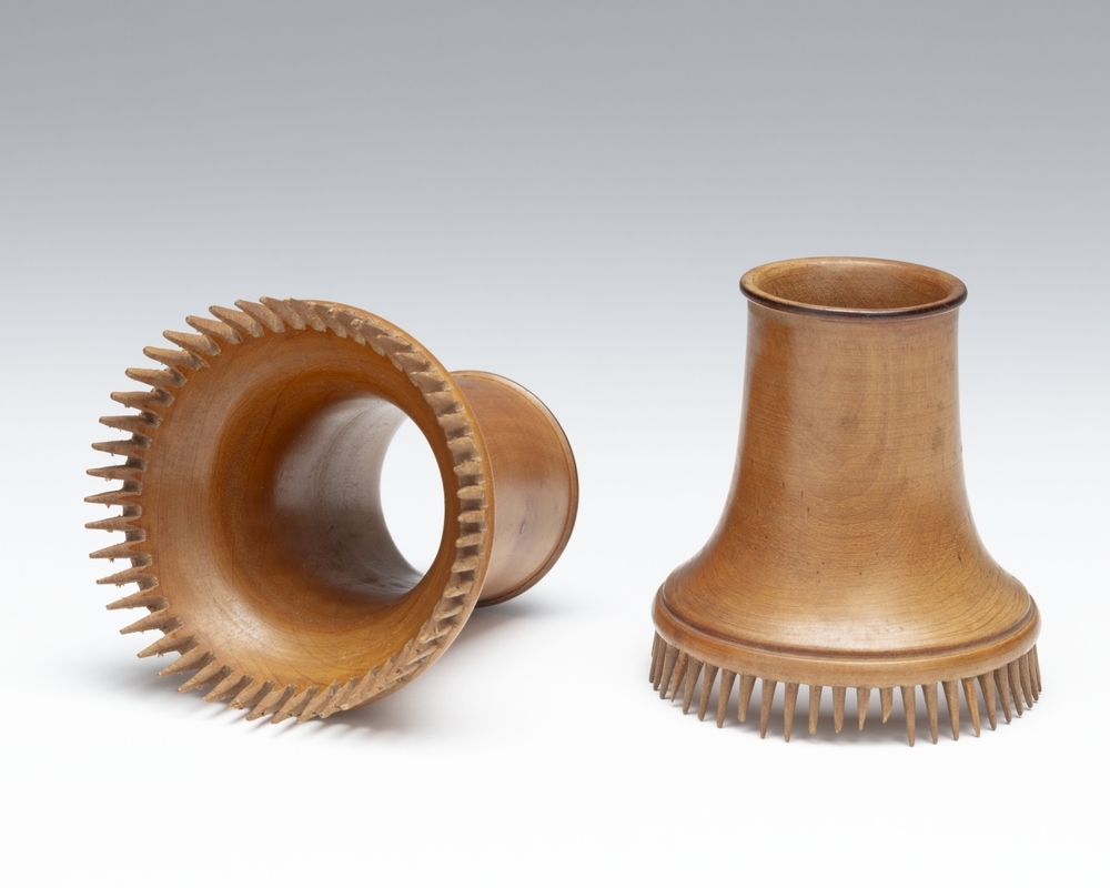 Onbekende houten objecten