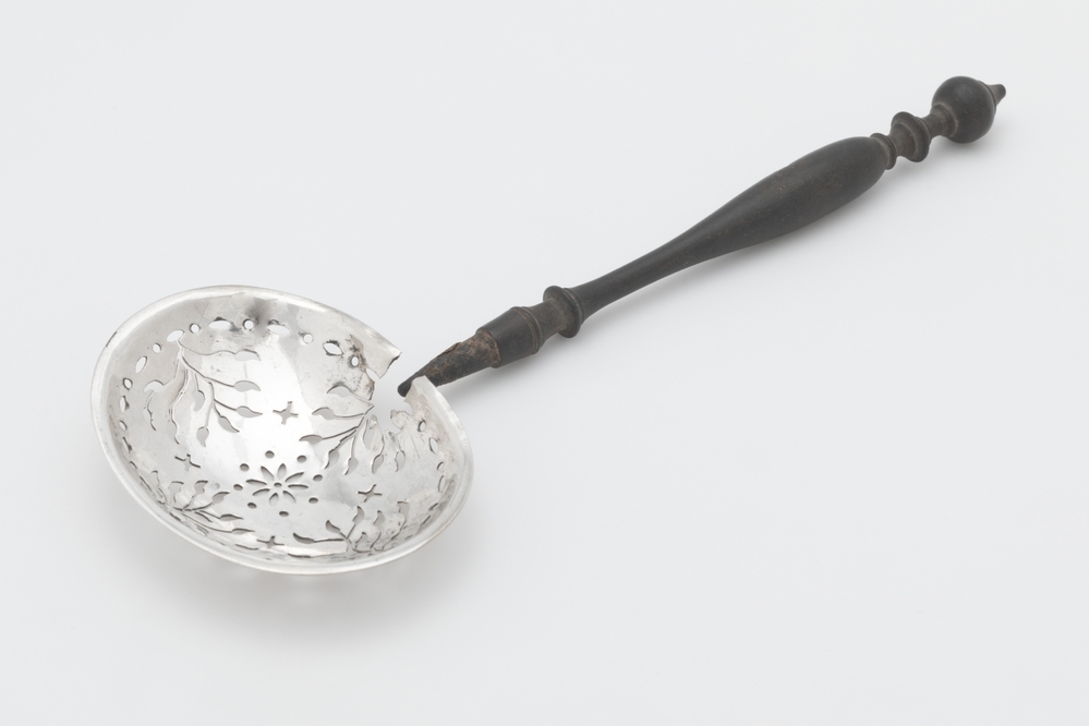 Suikerlepel of- strooilepel