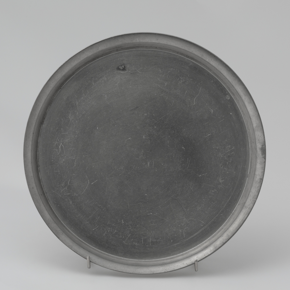 Avondmaalsborden (uit de kerk: Tolbert)