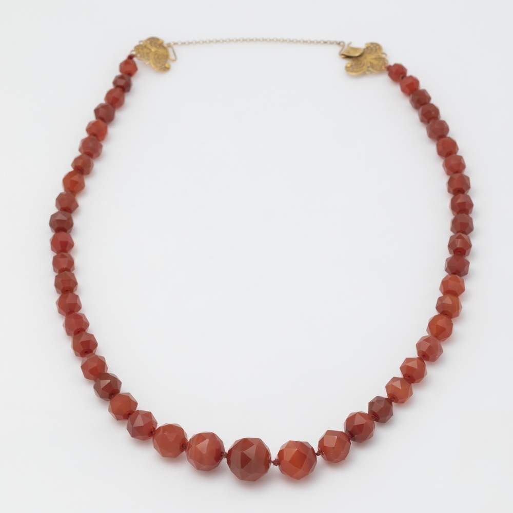 Halsketting met haak en oog van goud filigrain